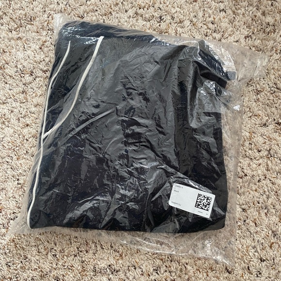 H&M sweatpants joggers with zipper detail black - Picture 5 of 6